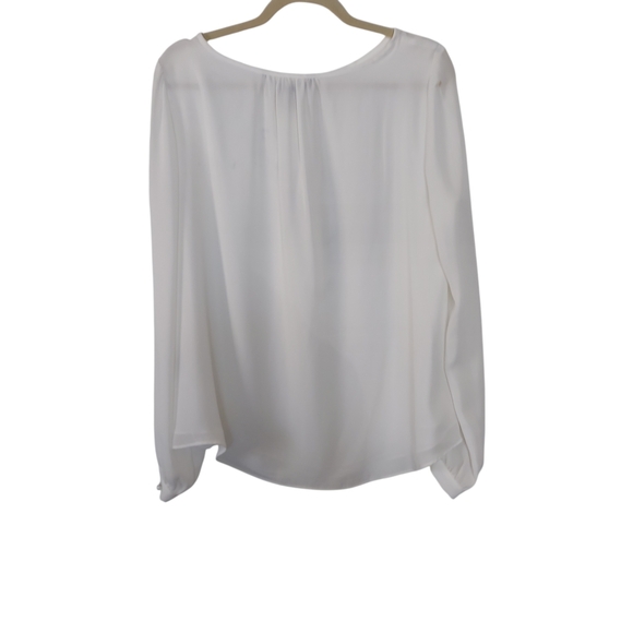 NWT White House Black Market Ivory Contrast Ruffle Blouse 12 Pearl Button Career - Picture 5 of 12